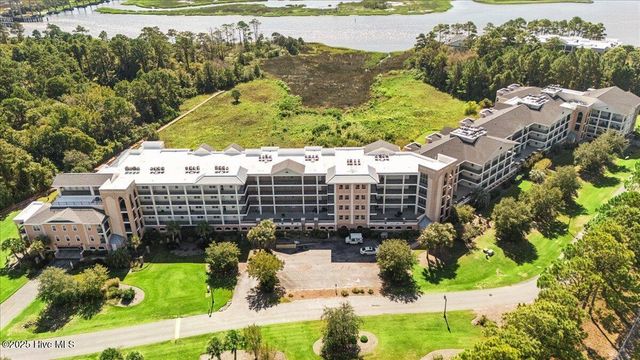 3100 Marsh Grove Lane Unit 3101, Southport, NC 28461