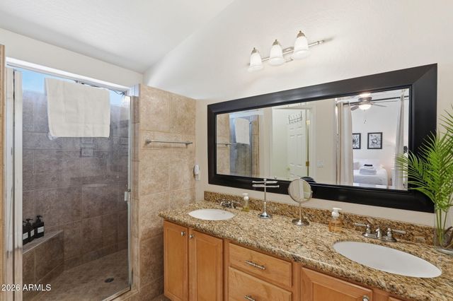 9463 W PURDUE Avenue, Peoria, AZ 85345