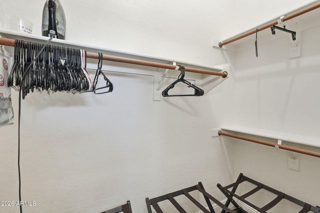 9463 W PURDUE Avenue, Peoria, AZ 85345