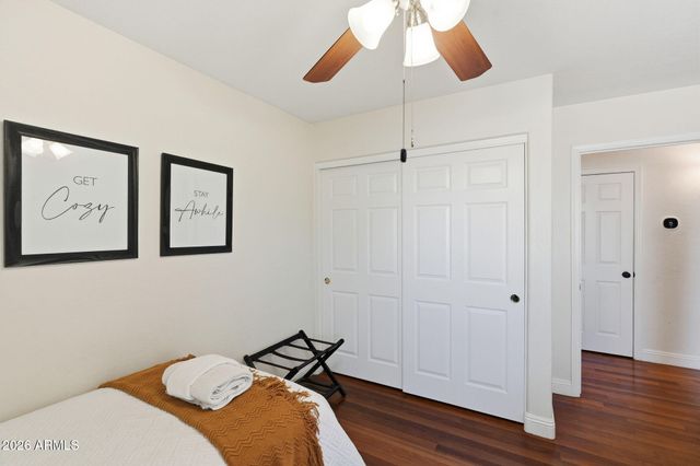 9463 W PURDUE Avenue, Peoria, AZ 85345