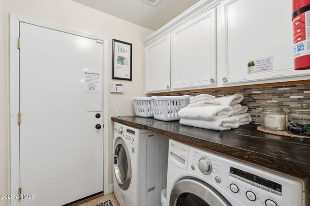 9463 W PURDUE Avenue, Peoria, AZ 85345