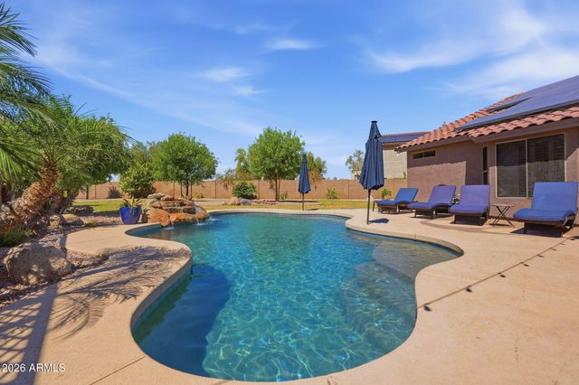 9463 W PURDUE Avenue, Peoria, AZ 85345