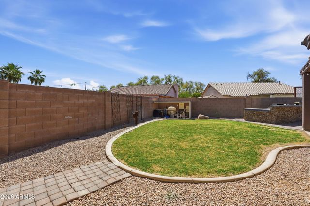 9463 W PURDUE Avenue, Peoria, AZ 85345