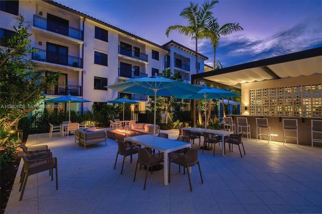 3991 NW 82nd Ave 1-143, Cooper City, FL 33024