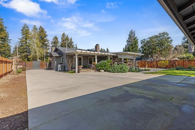 19061 Fowler Ave, Turlock, CA 95380