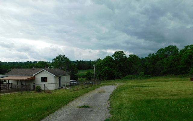 27 Community Avenue, South Union Twp, PA 15401