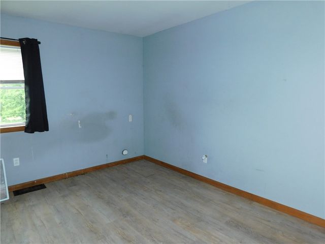 27 Community Avenue, South Union Twp, PA 15401
