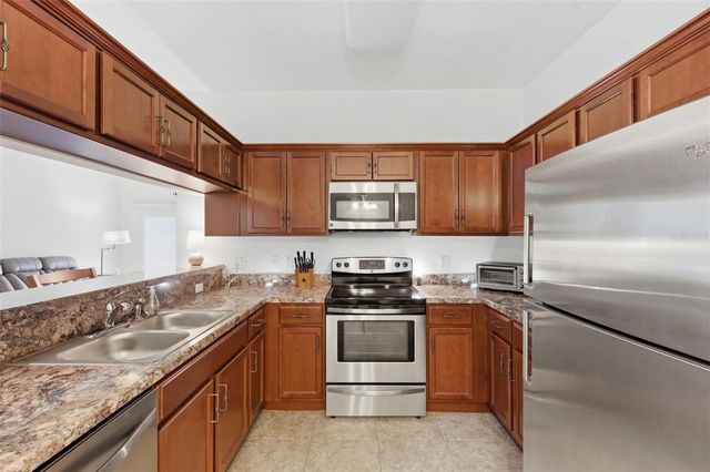 11214 PORT DOUGLAS DRIVE, New Port Richey, FL 34654