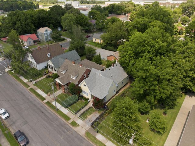 522 N 8th Street, Paducah, KY 42001