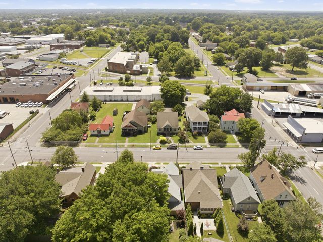 522 N 8th Street, Paducah, KY 42001