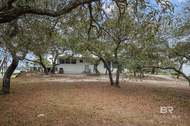 413 Windmill Ridge Road, Gulf Shores, AL 36542