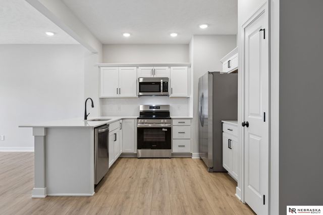 11420 N 160 Court, Bennington, NE 68007