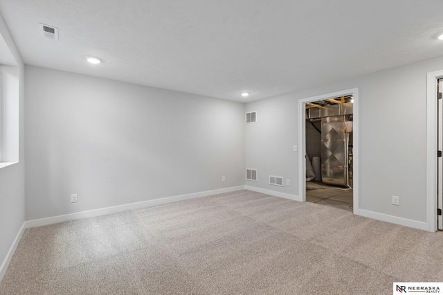 11420 N 160 Court, Bennington, NE 68007