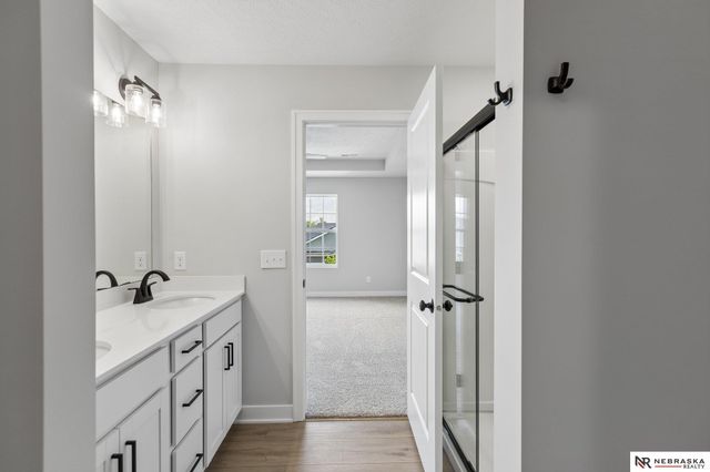 11420 N 160 Court, Bennington, NE 68007