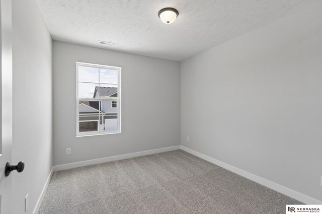 11420 N 160 Court, Bennington, NE 68007