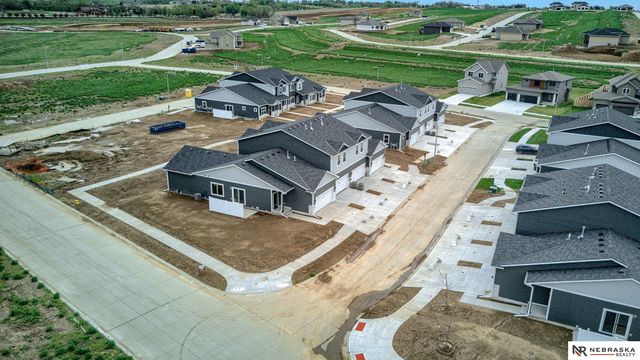 11420 N 160 Court, Bennington, NE 68007