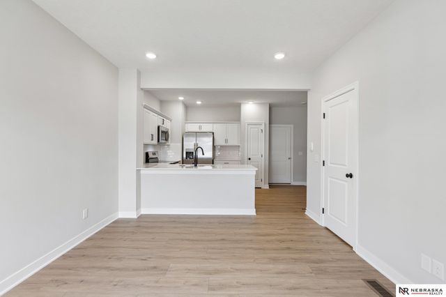 11420 N 160 Court, Bennington, NE 68007
