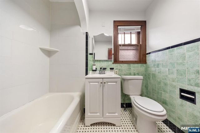 415 Lincoln Avenue 2, Cliffside Park, NJ 07010