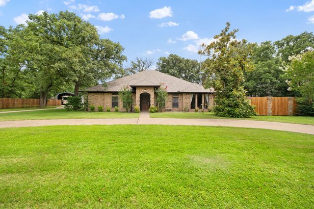 1023 County Road 3310, Greenville, TX 75402