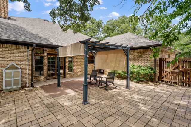 1023 County Road 3310, Greenville, TX 75402