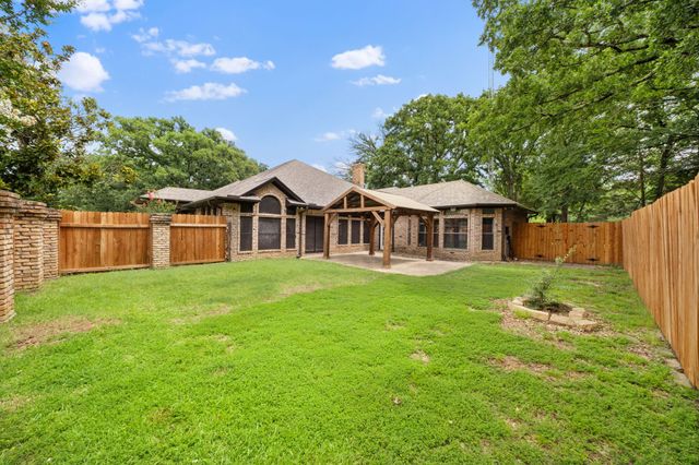 1023 County Road 3310, Greenville, TX 75402