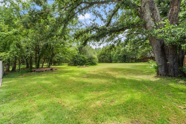 1023 County Road 3310, Greenville, TX 75402