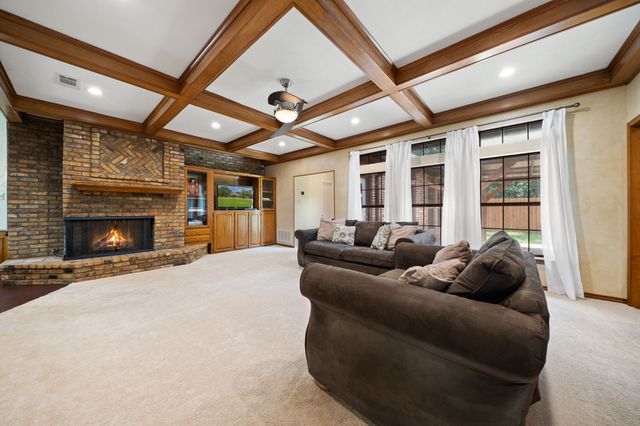 1023 County Road 3310, Greenville, TX 75402