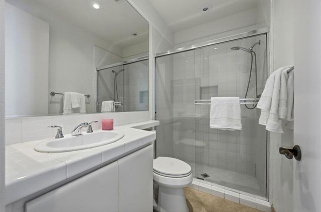 261 Loch Lomond Road, Rancho Mirage, CA 92270