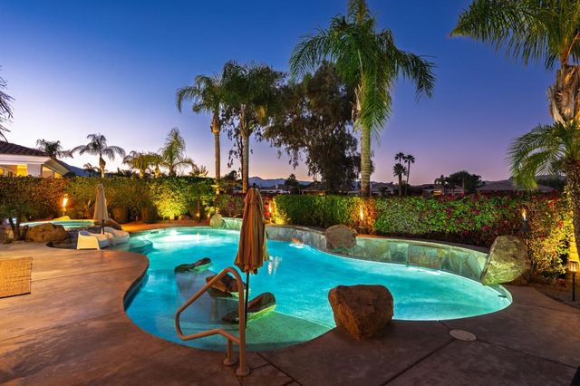 261 Loch Lomond Road, Rancho Mirage, CA 92270