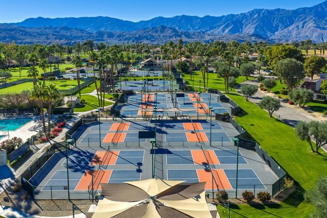 261 Loch Lomond Road, Rancho Mirage, CA 92270