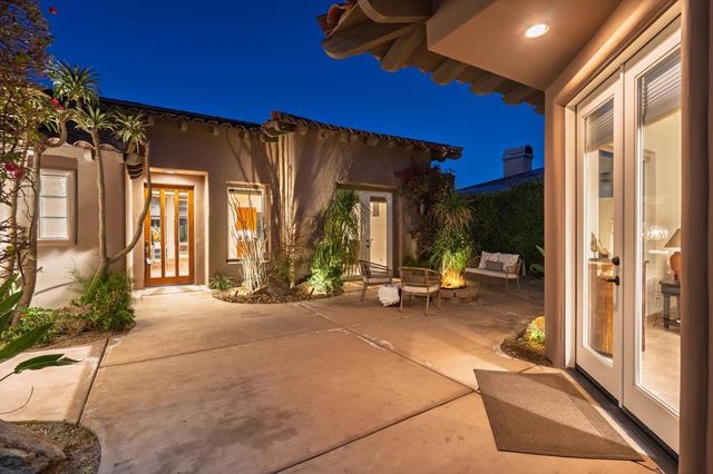 261 Loch Lomond Road, Rancho Mirage, CA 92270