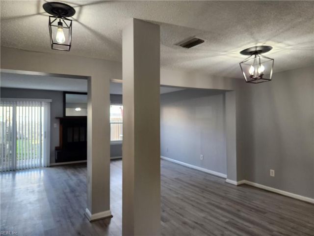 4826 Oldwick CT, Virginia Beach, VA 23462