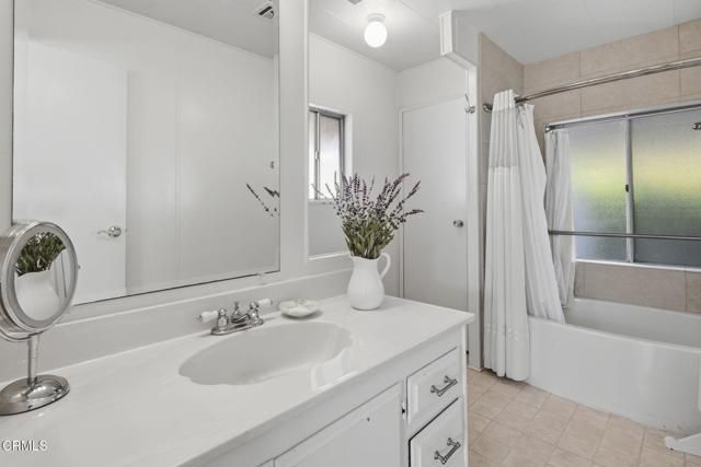 161 Tahquitz Drive 35, Camarillo, CA 93012