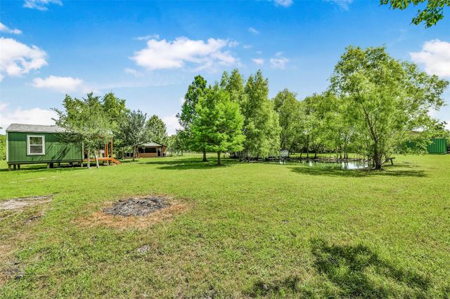 12403 4th Street, Santa Fe, TX 77510