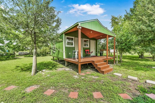 12403 4th Street, Santa Fe, TX 77510