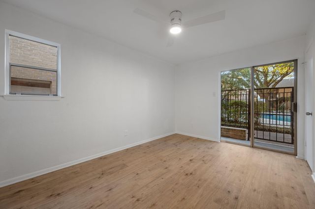 2104 Cullen Ave 113, Austin, TX 78757