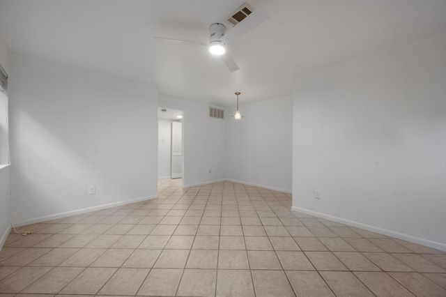 2104 Cullen Ave 113, Austin, TX 78757