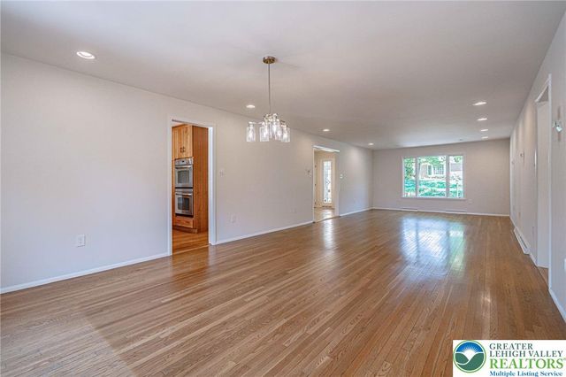 3608 Highland Street, South Whitehall Twp, PA 18104
