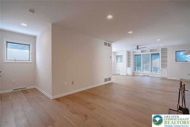 3608 Highland Street, South Whitehall Twp, PA 18104
