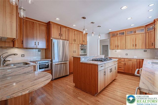 3608 Highland Street, South Whitehall Twp, PA 18104