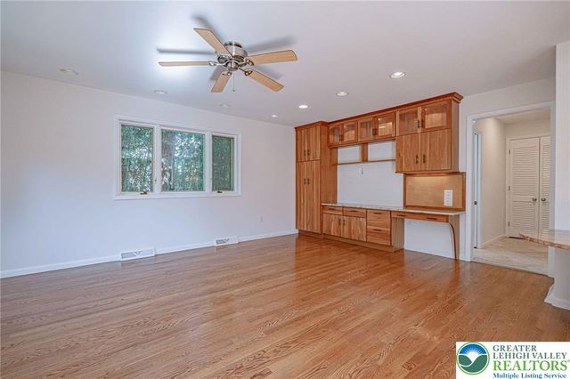 3608 Highland Street, South Whitehall Twp, PA 18104
