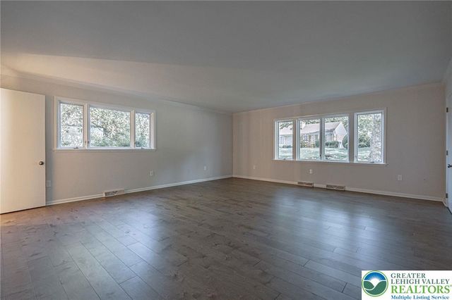 3608 Highland Street, South Whitehall Twp, PA 18104