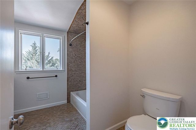 3608 Highland Street, South Whitehall Twp, PA 18104
