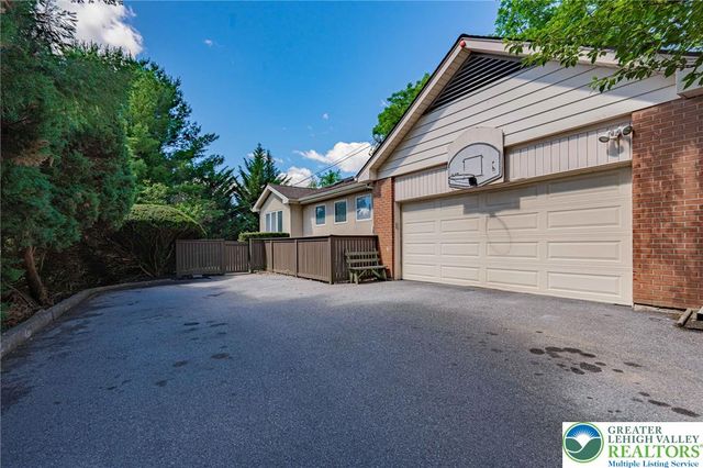 3608 Highland Street, South Whitehall Twp, PA 18104