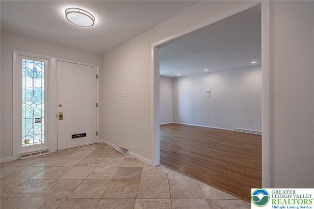 3608 Highland Street, South Whitehall Twp, PA 18104
