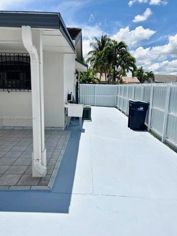 2219 SW 137th Place, Miami, FL 33175