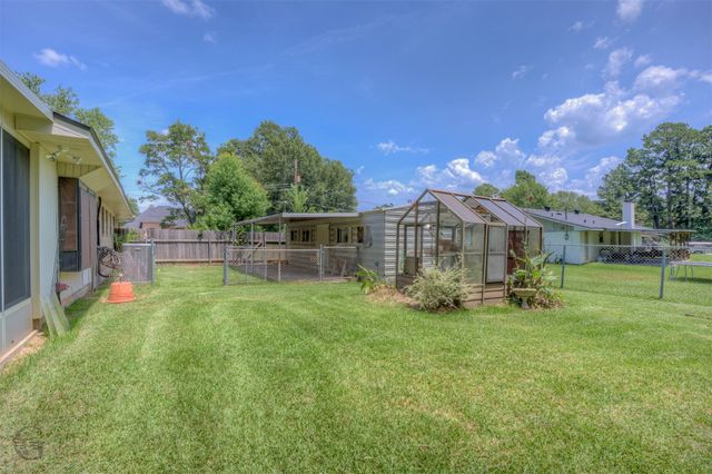 246 Ave Kay, Shreveport, LA 71107