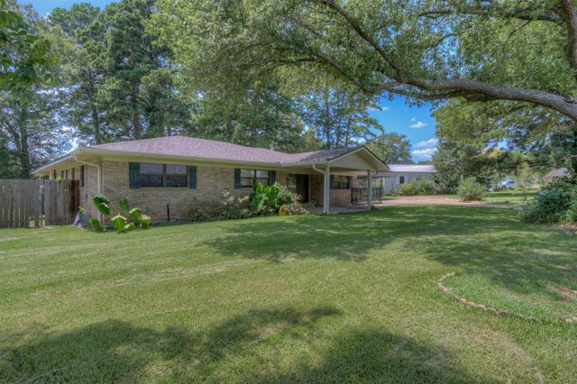 246 Ave Kay, Shreveport, LA 71107