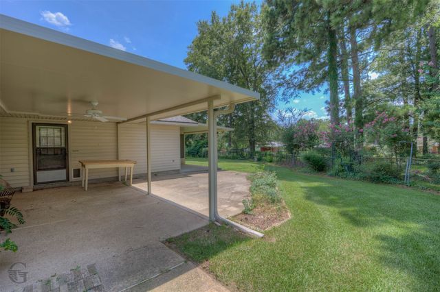 246 Ave Kay, Shreveport, LA 71107