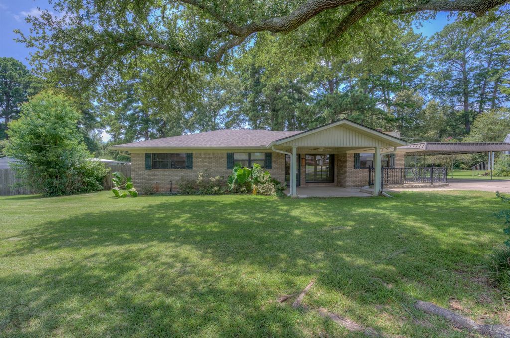 246 Ave Kay, Shreveport, LA 71107